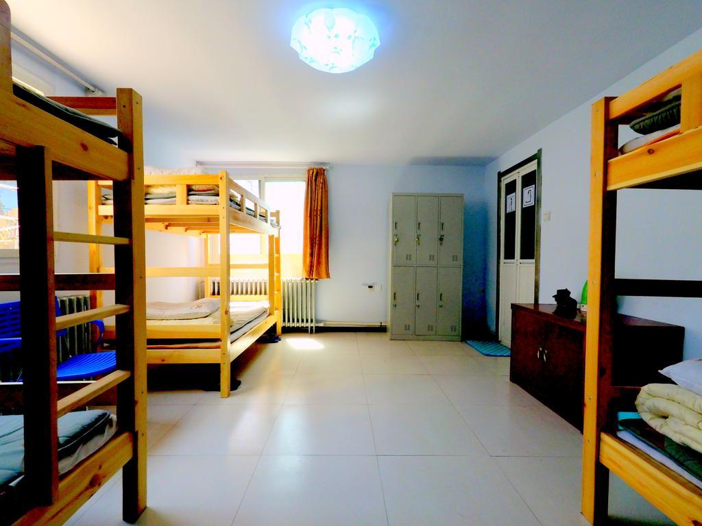 First Met Backpackers Hostel Csengtö Kültér fotó